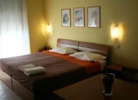 Apartment Meditur *